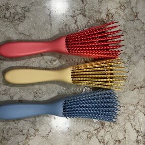 HORSE TACK - 3 Vent Hair Brushes - Red, Yellow, Blue